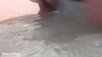 Preview 2 of Jessica Lux Porno Video - Shaved pussy peeing on public beach