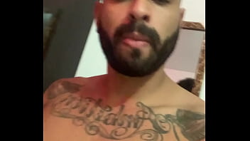 Preview 1 of Nude Tattoo Putting - V&iacute_deo de verifica&ccedil_&atilde_o