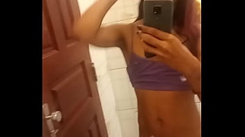 Preview 1 of Plz Mom No - Travesti dotada gozando gostoso