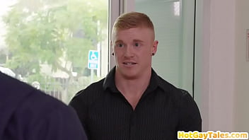 Preview 1 of Webcam Film Porn - Muscular mechanic barebacking ginger customer