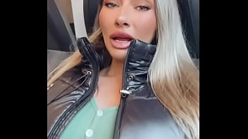 Preview 1 of Mia Khalifa Gaand - Now you dont see em,  then you do