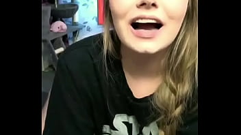 Preview 4 of Xxxxx Teeni Hd Videos - Lucky man playing PS4 with girlfriend giving blowjob