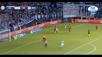Preview 2 of Japane Cock - El Chelo Diaz se coje a Independiente con 9 jugadores