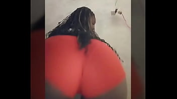 Preview 2 of Brathday Party Gif Xxx - Sexy Baile Alicia,  Ecuador