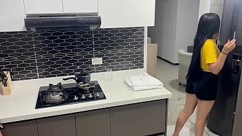 Preview 1 of Joanna Angel Lesbian - Mi vecino timido pasa por una desilusion amorosa y yo aprovecho para follarmelo rico.