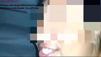 Preview 3 of Com Vibo - Novinha TRAINDO e falando que o namorado &eacute_ VIADINHO!!!!