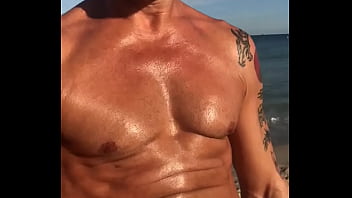 Preview 1 of Ind Yang Garal Hd V - LIFEGUARD PORN STAR