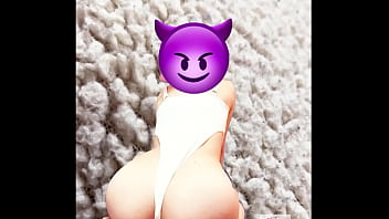 Preview 1 of Badal Sexpage6 - Toco y me cogo a mi hermana que est&aacute_ recostada desnuda