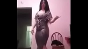 Preview 2 of Milf Seduces Guy In Shower - My step sister Saida dance