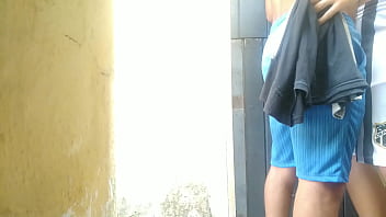 Preview 1 of A Good Punished - Meu Vizinho Caiu no Meu Papinho e Depois do Futebol Deixou Eu Meter Um Pouquinho no Cuzinho Dele Antes Dele Entrar em Casa