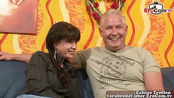 Preview 1 of Rjdjdnnd - Deutsche alte reife ehefrau will zum ersten mal fremdgehen beim Dreier
