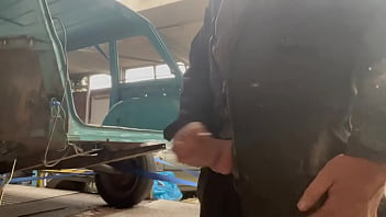 Preview 3 of Big Lund Sexi Videos - Jerking at work