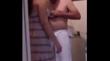Preview 1 of 1 Min Movie - Tradu&ccedil_&atilde_o Skin (tradu&ccedil_&atilde_o) Pele Rihanna - A Mulher querendo &eacute_ bom demais
