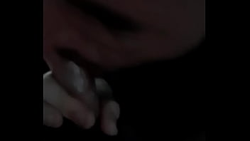 Preview 4 of Tube Tugjob - Mamando no carro