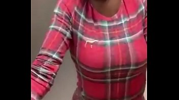 Preview 3 of Pareja De Ebrios Argentinos - Asian Doll twerks Her juicy plum ass cheeks on Instagram live to her new song along with wonderful mouth movements
