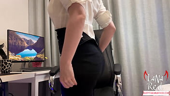 Preview 2 of Desi Aunty Ki Xxx Moovies - Horny Secretary in Stockings Rides Dildo
