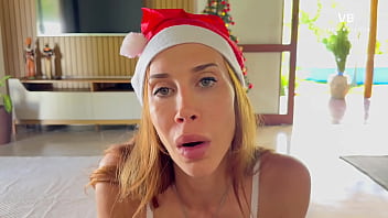 Preview 2 of Black Girls Spit - Regalo de Navidad de Vero Buffone.