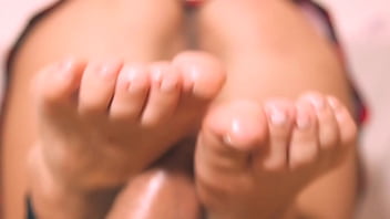Preview 1 of Frist Time Xxx Sax Video - Stepdaughter Shoes and Feet