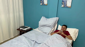 Preview 1 of Diana Didi - Peque&ntilde_a hermanastra debe pagar su nuevo celular con sexo brutal a su hermanastro&nbsp_mayor. PRIMERA PARTE