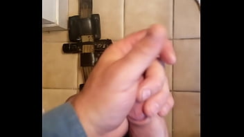Preview 2 of Armond Rizzo Nifty - Cumshot,  Big dick