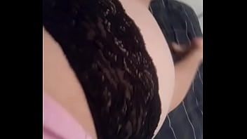 Preview 2 of Filipina Dance In Cam - Chava caliente de 18 a&ntilde_os