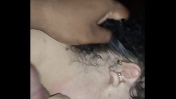 Preview 2 of Milf Latina Lukmenia - Novinha no boquete