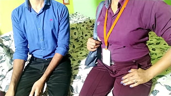 Preview 1 of Cum In My Little Mouth Daddy - वैलेंटाइन डे वीक में मैनेजर ने सहकर्मी को ऑफिस में चोदा हिन्दी ऑडियो