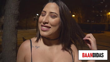 Preview 3 of Garage Tube - venezolana puta con tremendo culo acepta follar en una entrevista hot