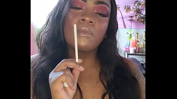 Preview 1 of A Volta De Cris Bel - Smoking  Prodomme The Arrogant Goddess JOI