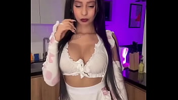 Preview 1 of Na Sandoval - Ginger Paris Wants to deep throat your Dick