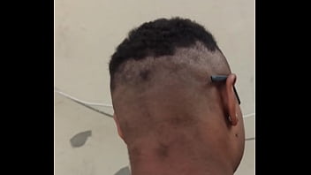 Preview 3 of Brazzers Nicoleta Shea Aeropline - NOVINHO ACASALA COM UM RATO CABRUNQUENTO E ACABA PEGANDO LEPTOSPIROSE NA CABE&Ccedil_A
