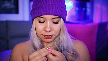Preview 4 of Ass Liking Hard Cring - Colombian blonde gives her boyfriend a blowjob while smoking for the fans