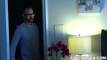 Preview 3 of Sune Lion X Video - Foster Vanna Bardot Obeys To Remain At Her New Home