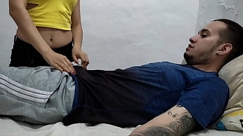 Preview 1 of Kv School Hot Video - A m&iacute_ profesora le encanta chuparme la verga cuando mis compa&ntilde_eros no est&aacute_n