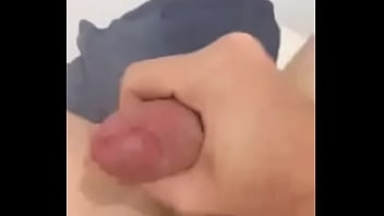 Preview 1 of Using Brothers Fleshlight - Novinho batendo punheta at&eacute_ gozar