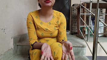 Preview 2 of Freevideo Of Nepali Xxx Videos - Kaamwali Boli,  Saheb Pagar Bada Do Me Sab Kuch De Dungi,  Hindi Dirty Talking XXX HD Video outdoor main peshab kiya