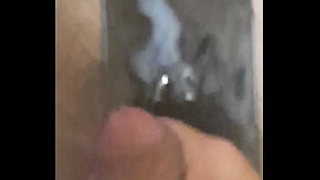 Preview 4 of Wwwmom Son Sex Videos - Me la jalo en la cocina