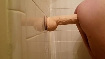 Preview 2 of Asian Sexy Dance Webcam - big dildo