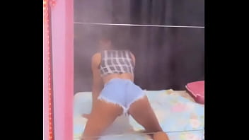 Preview 2 of Asian Mother Daughter Sex - Cad&ecirc_ os dotados pra vir por tr&aacute_s e me botar ? ?