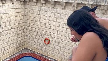 Preview 1 of So Amazing614 - Me aprovecho que no hay nadie en casa para follarme muy duro a mi hermanastra y venirmele adentro de su culo.