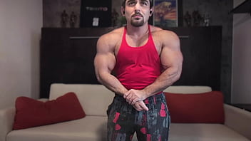 Preview 1 of Teen Pov Creamt - Straight bodybuilder shows off by flexing and posing huge muscular body