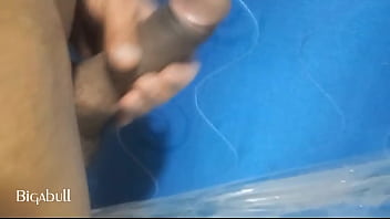 Preview 3 of Son Iz Mom - Rico chimbo en la habitaci&oacute_n