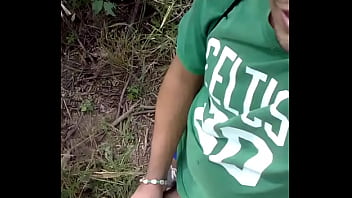 Preview 3 of Sunny Laoni Xnxx - jugando en el monte