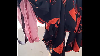 Preview 1 of Hiden Massage Jepang Gino - Sướng cu với quần l&oacute_t b&agrave_ chị trong khu c&aacute_ch ly chung ph&ograve_ng Zalo 0777432196