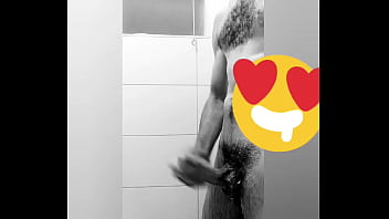 Preview 4 of Fuck My Mom Frend - Ensaboando o pau