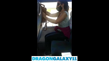 Preview 1 of Pilladas En Lacalla Soraya - (PUBLIC BUS) AMATEUR HOT BRUNETTE SUCKING N FLASHING COMPILATION