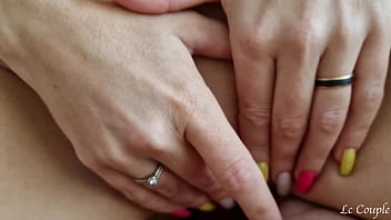 Preview 2 of Xvidheo Sunelion - Husband woke up horny in the morning and started to touch his wife,  which continued with fucking and ended with huge cumshot