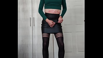 Preview 2 of Selwep - Se cambia de falda sofia natalia