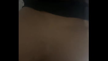 Preview 1 of Curvy Squirting Pawg - CACHANDO A UNA LATINA DE GRAN CULO