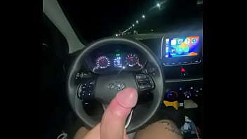 Preview 3 of On The Vhicle - PUNHETA DEPOIS DA CORRIDA